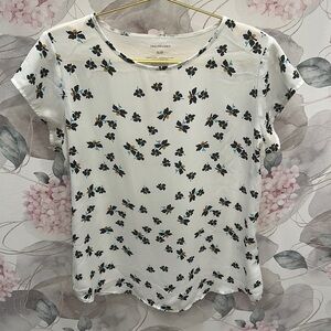 FLORAL white blouse!! super cute!